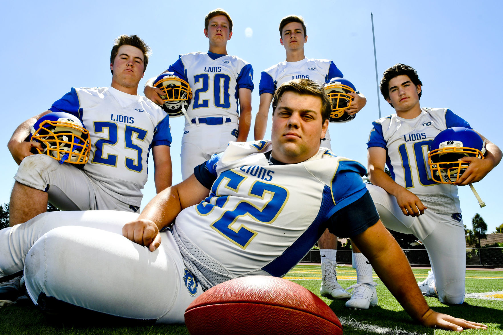081019 Valley Christian football .jpg